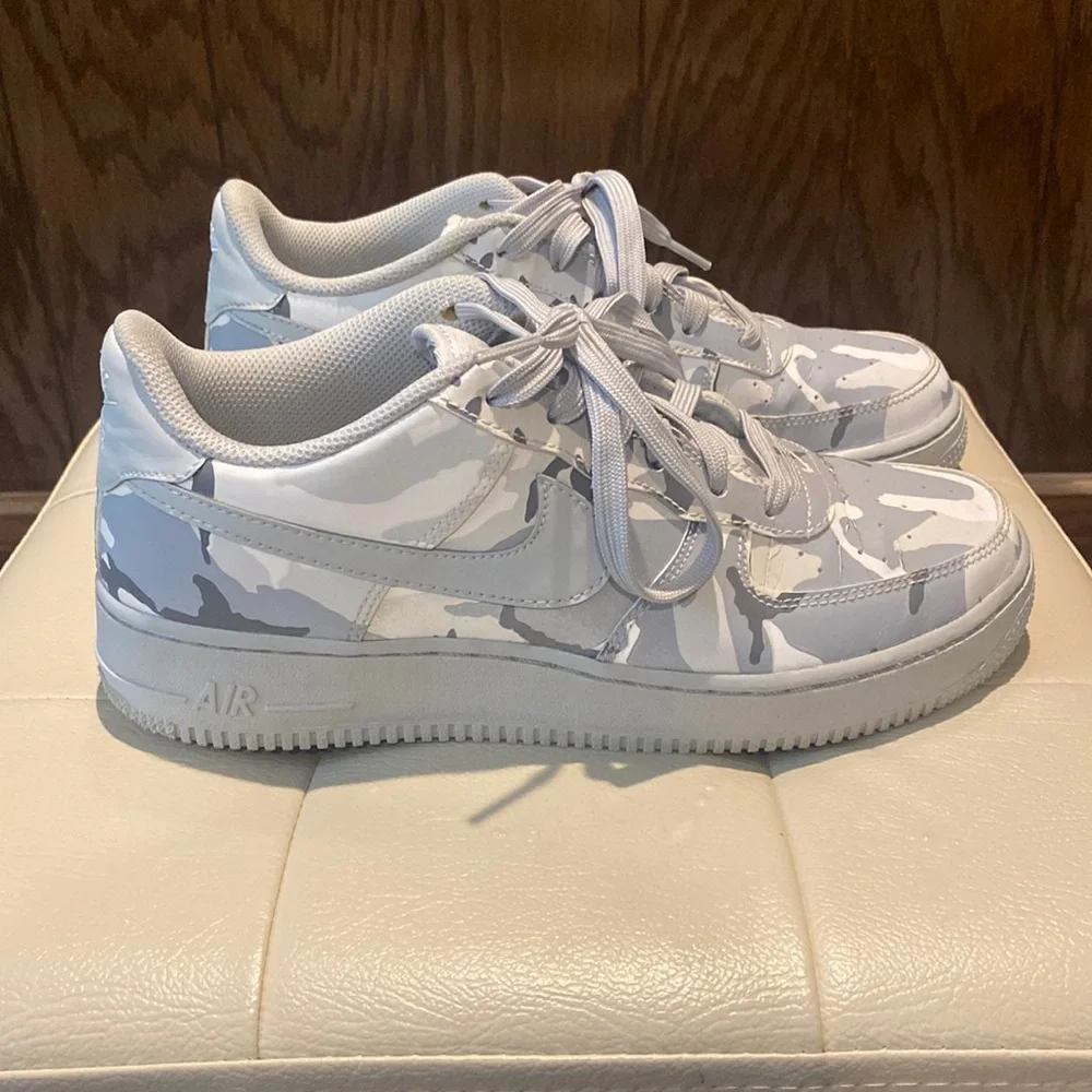 Nike Air Force One “Gray Reflective Camo” - Picture 3 of 7